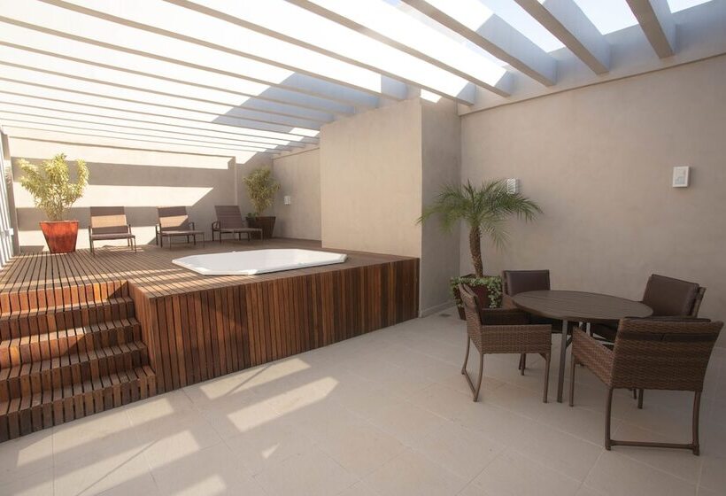 Hotel Promenade Soho Campos Dos Goytacazes