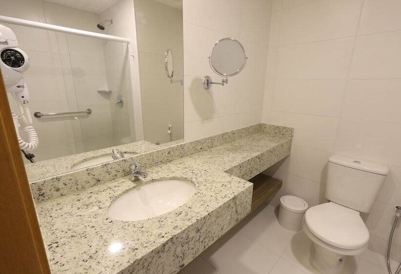 Hotel Promenade Soho Campos Dos Goytacazes