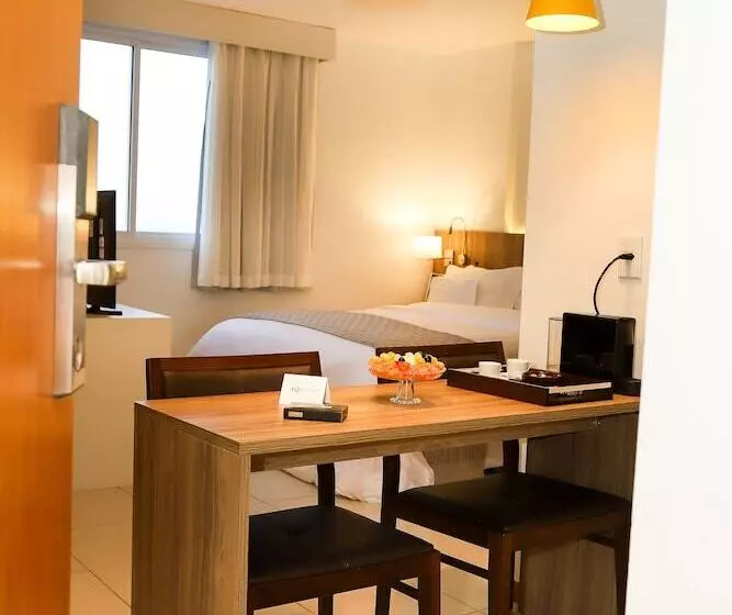 Hotelli Promenade Soho Campos Dos Goytacazes