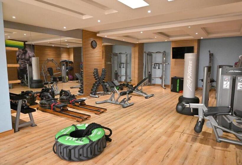 ホテル Q Suites Jeddah By Ewa