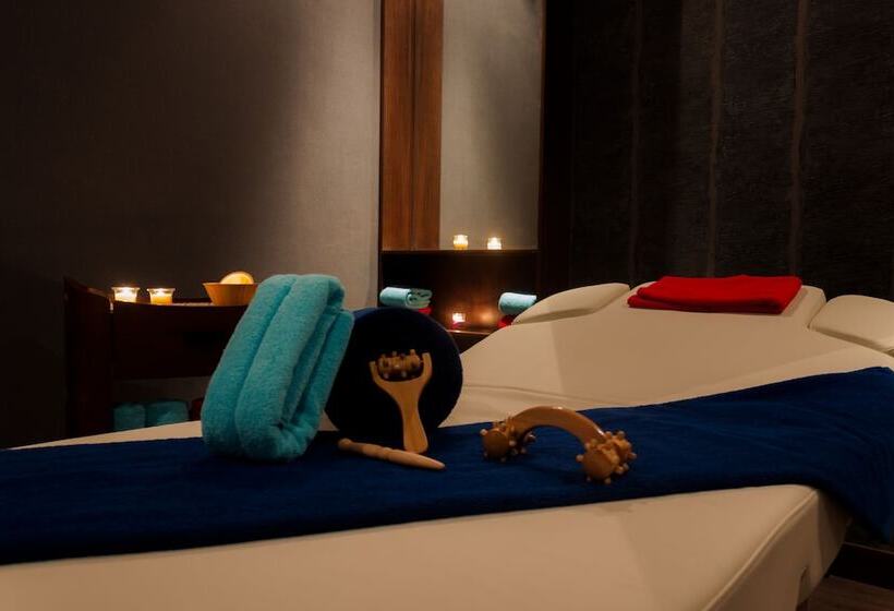 ホテル Q Suites Jeddah By Ewa