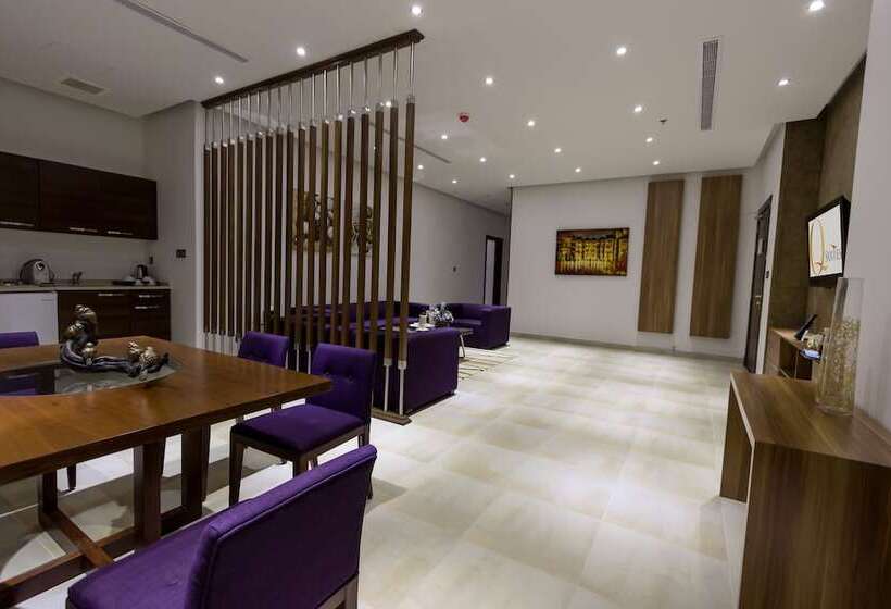 ホテル Q Suites Jeddah By Ewa