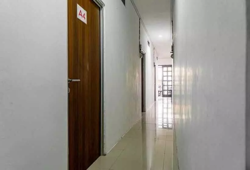 Hotelli Reddoorz @ Kebon Kacang