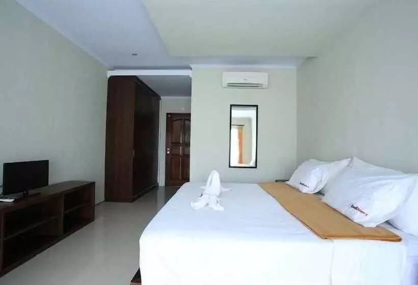 ホテル Reddoorz @ Padma Utara