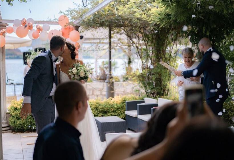 هتل Vila Perast Boutique