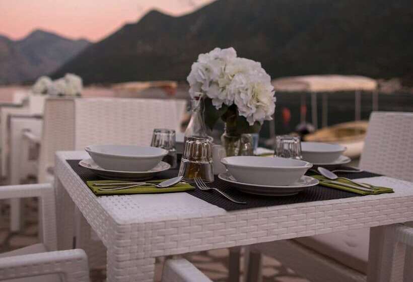 هتل Vila Perast Boutique