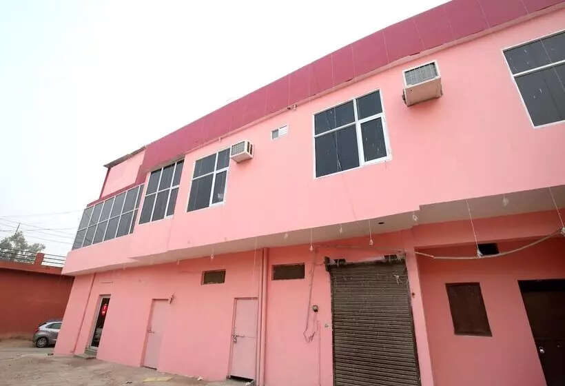 Oyo 10012 Hotel Pink City
