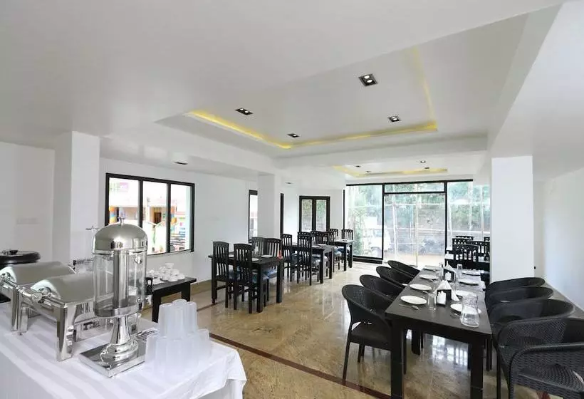 Oyo 13650 Hotel Sanandreas