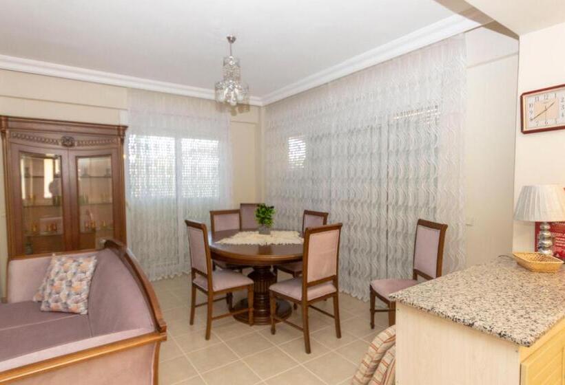 Paradise Town Villa Orchard