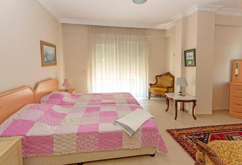 Paradise Town Villa Orchard