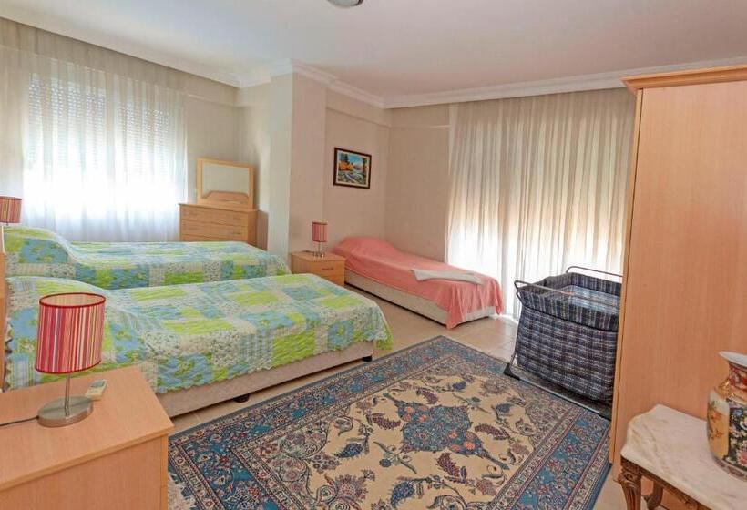 Paradise Town Villa Orchard