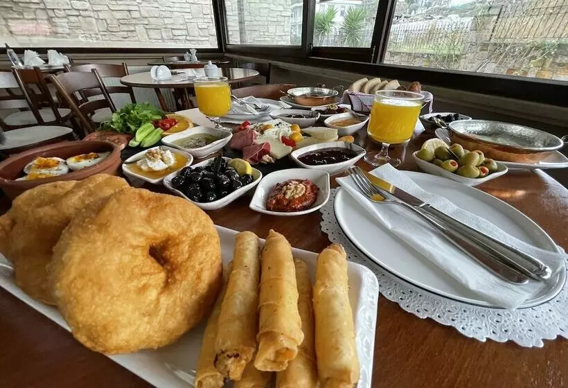 Cunda Suinn Otel