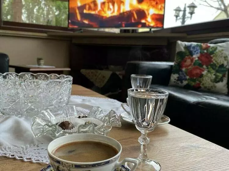 Cunda Suinn Otel