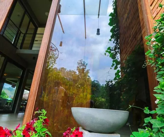 Ella Flower Garden Resort