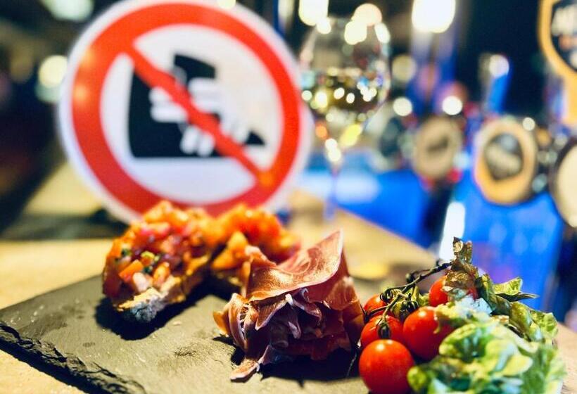 פונדק The People Les 2 Alpes