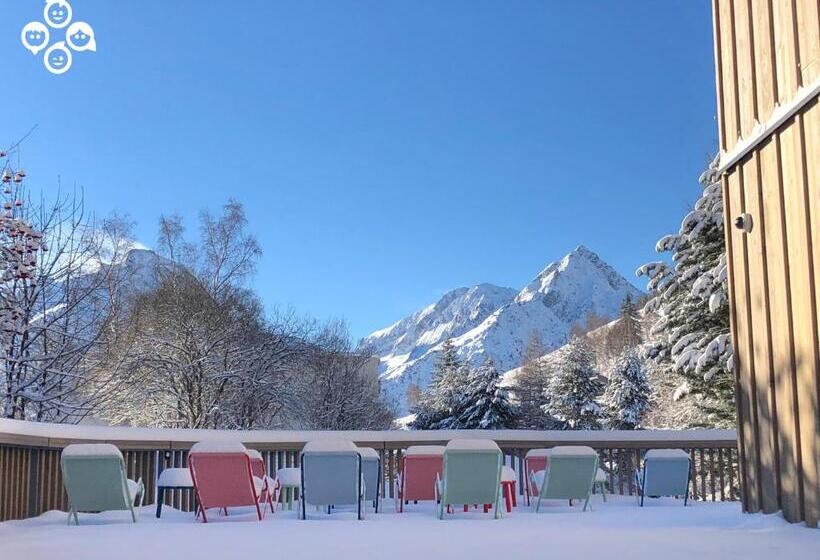 פונדק The People Les 2 Alpes