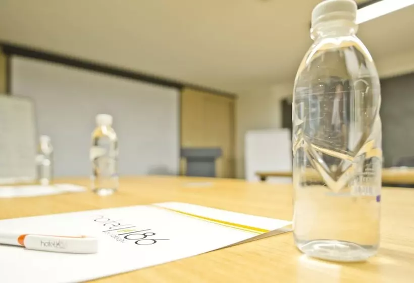 ホテル 86 By Katipoğlu