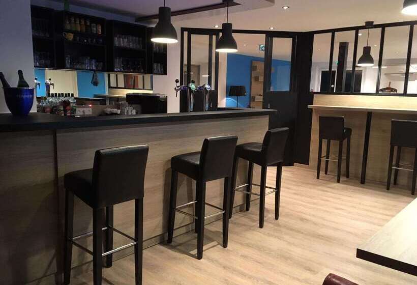 Brit Hotel Salon De Provence