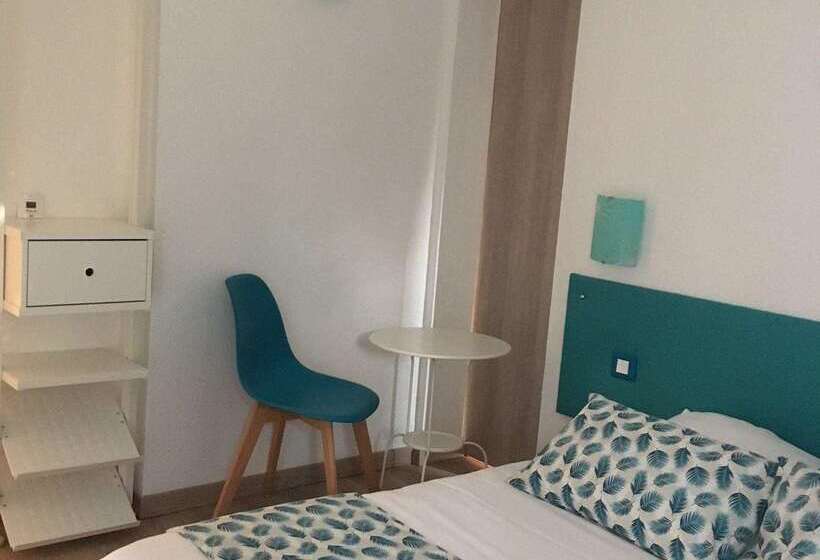 Brit Hotel Salon De Provence