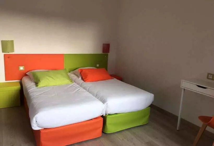 Brit Hotel Salon De Provence