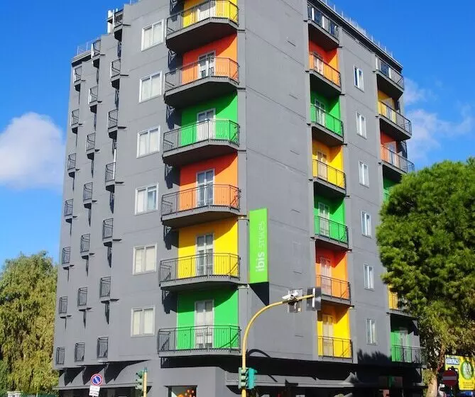 هتل Ibis Styles Brindisi