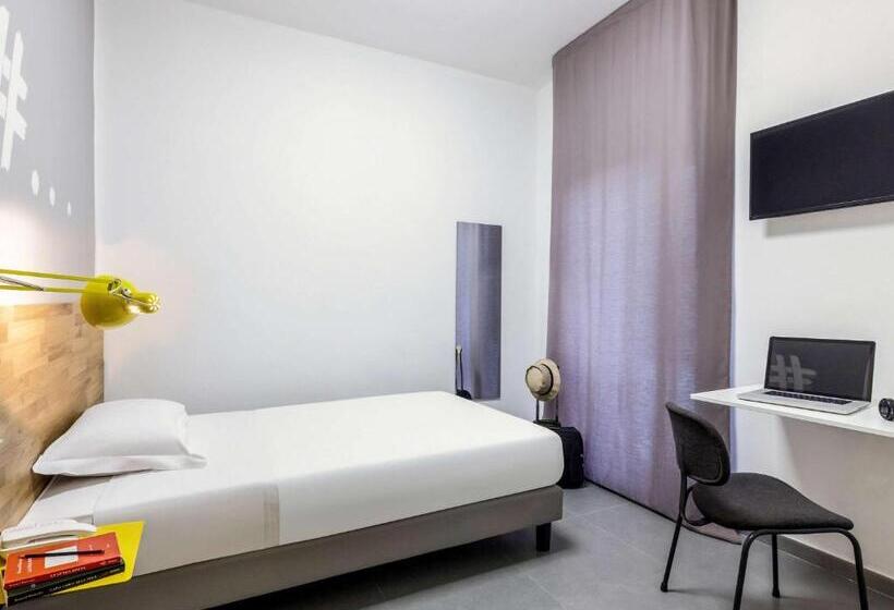هتل Ibis Styles Brindisi