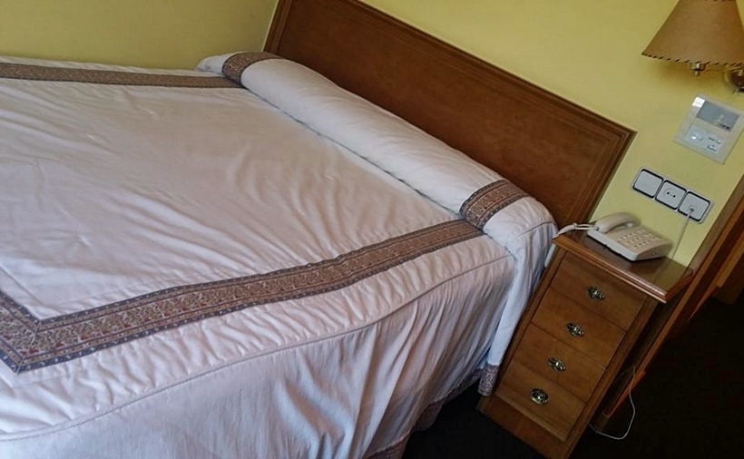 فندق Rural Alvargonzalez