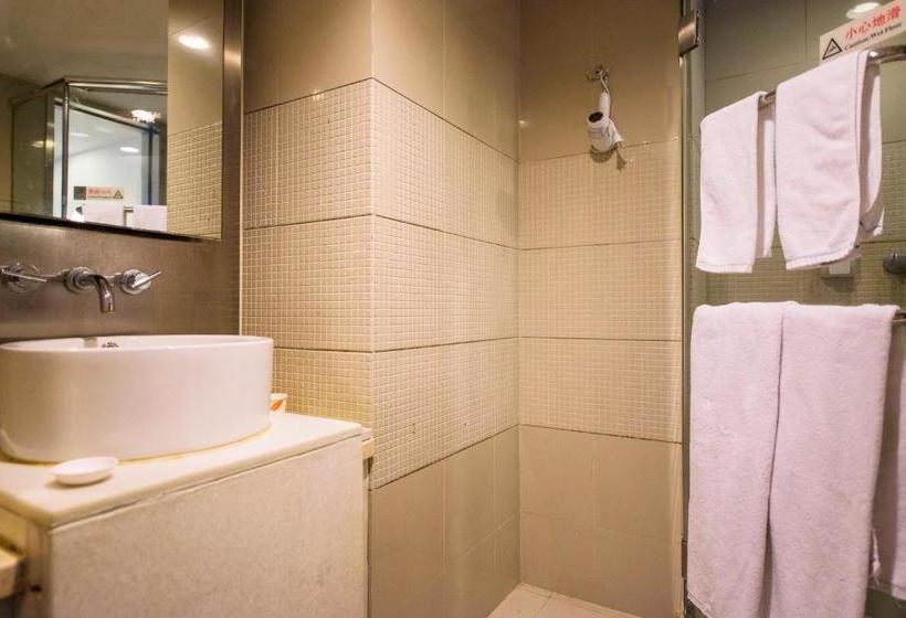 Motel Yushan Road Yuanshen Sports Center