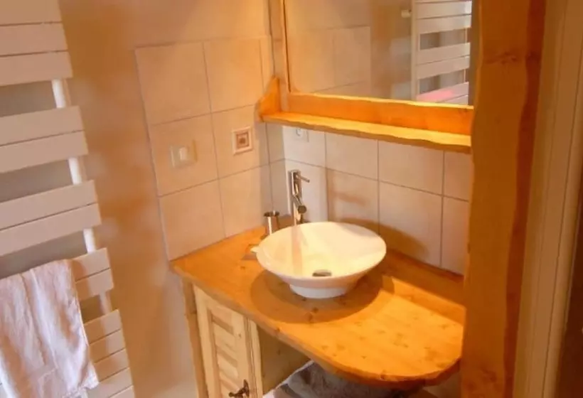 ベッドアンドブレックファースト La Ferme De Noémie