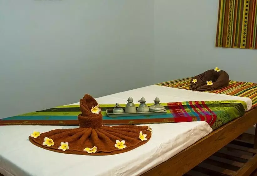 هتل Amazing Inlay Resort