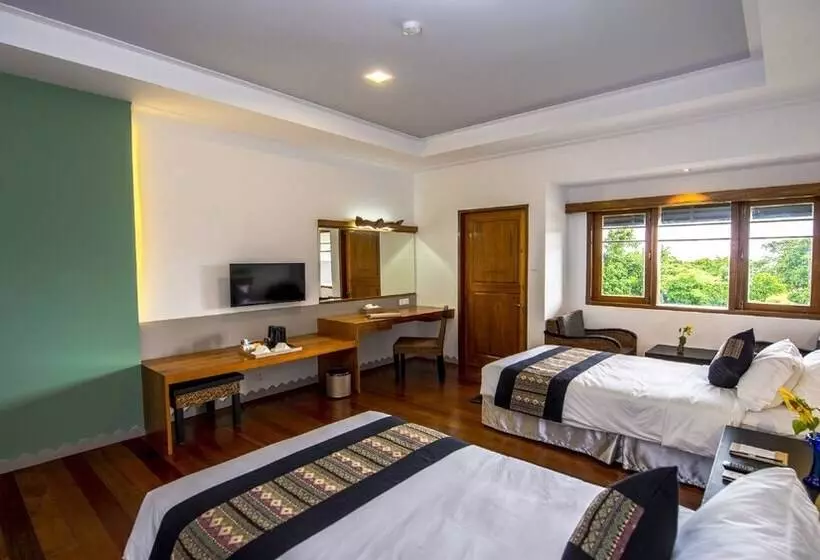 هتل Amazing Inlay Resort