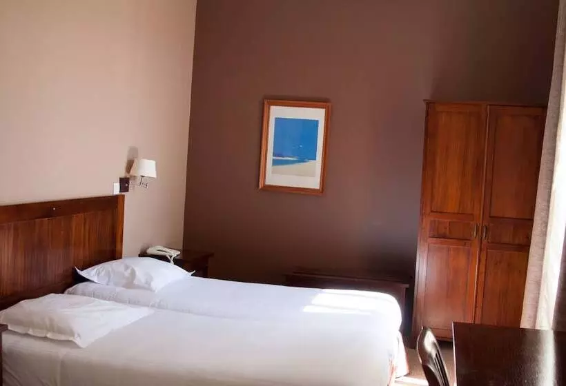 Hotelli Domaine Du Pont De L'eyre