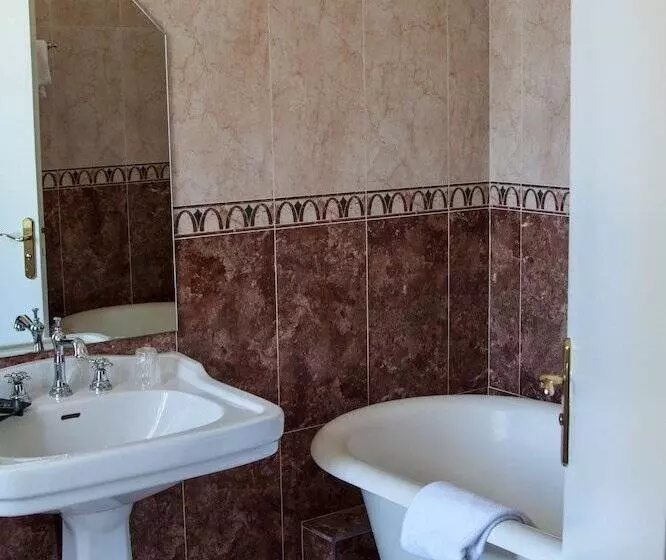 Hotelli Domaine Du Pont De L'eyre