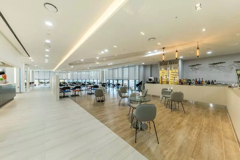 ホテル Howard Johnson By Wyndham Incheon Airport