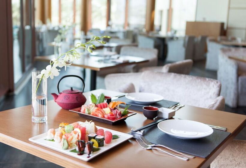 Ja The Resort Ja Lake View Hotel, Dubai