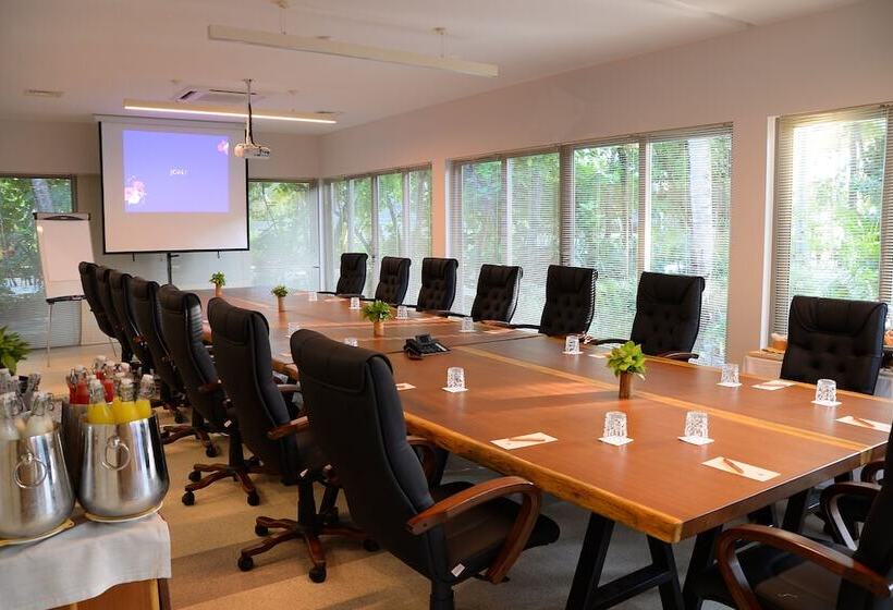 هتل Joali Maldives