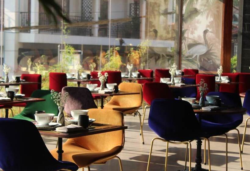 בית מלון כפרי Lao Poet