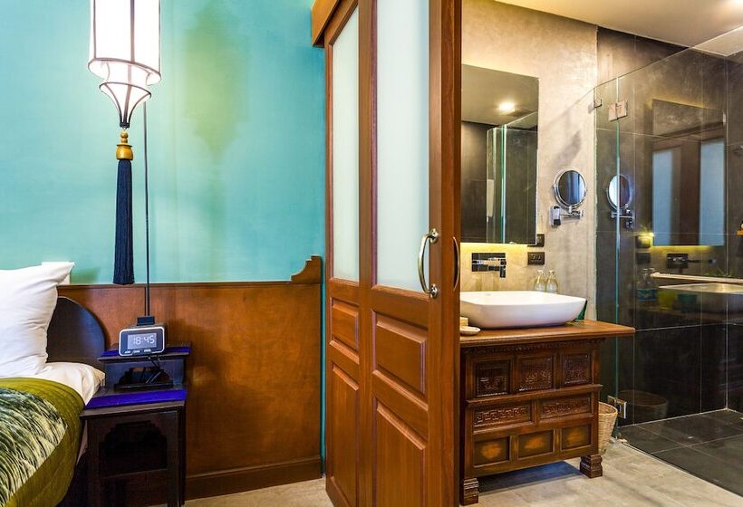 בית מלון כפרי Lao Poet