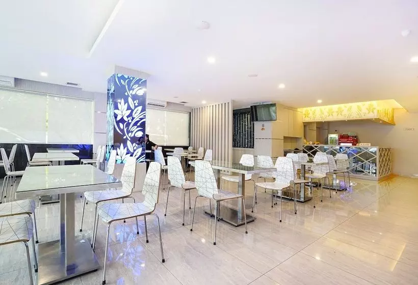 ホテル Lovina Inn Batam Centre By Zen Rooms