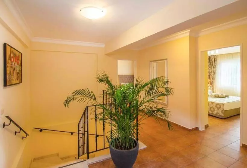 Hotelli Pine Club Apart