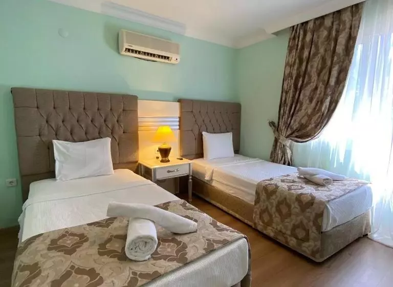 Hotelli Pine Club Apart