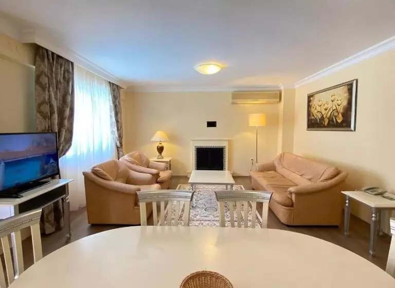 Hotelli Pine Club Apart