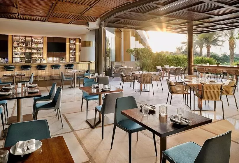 Ja The Resort Ja Lake View Hotel, Dubai