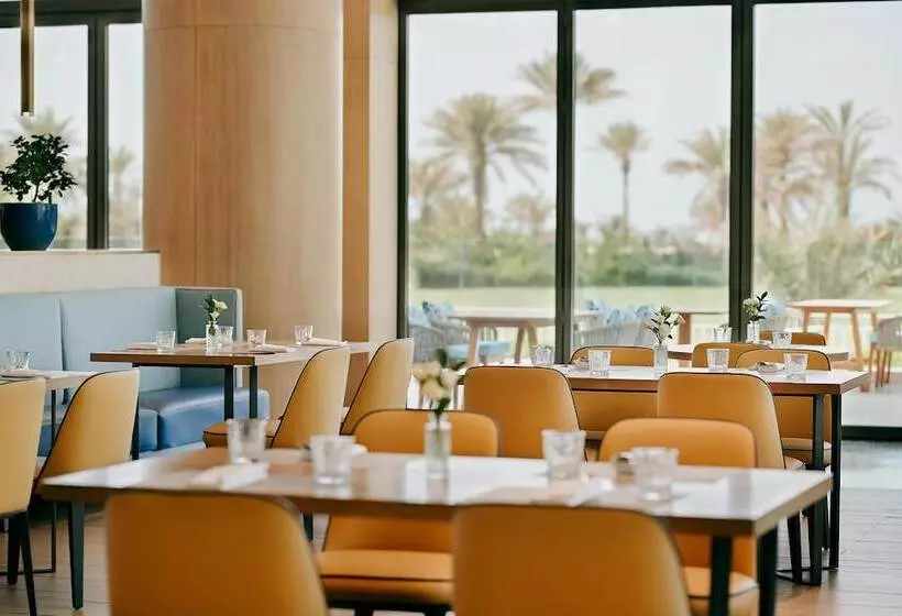 Ja The Resort Ja Lake View Hotel, Dubai