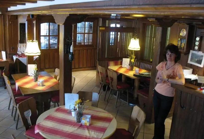 پانسیون Landgasthof Gilsbach