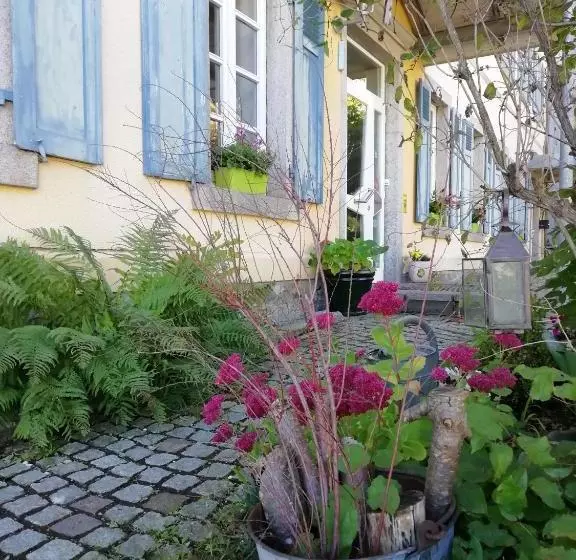 پانسیون Le Domaine De Pairis