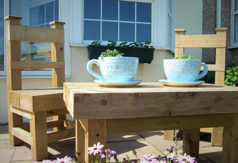 Pensione Links Side Guest House