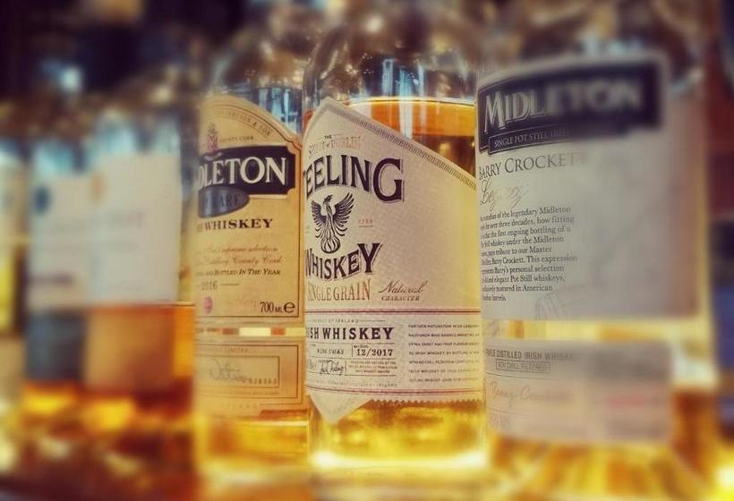 پانسیون O Neills Victorian Pub & Townhouse