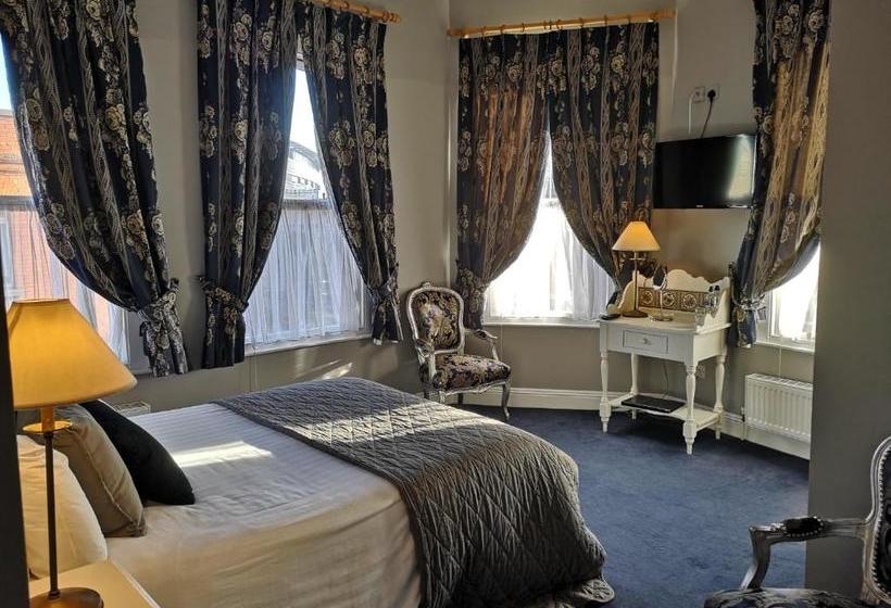 پانسیون O Neills Victorian Pub & Townhouse