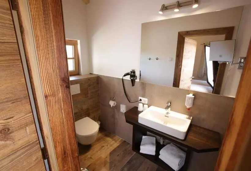 Pension Schweizerhaus Garni